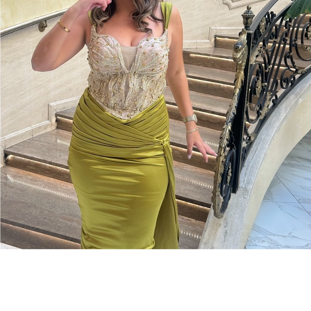 Elegant Strapless Gold Gown - Picture 12 of 13